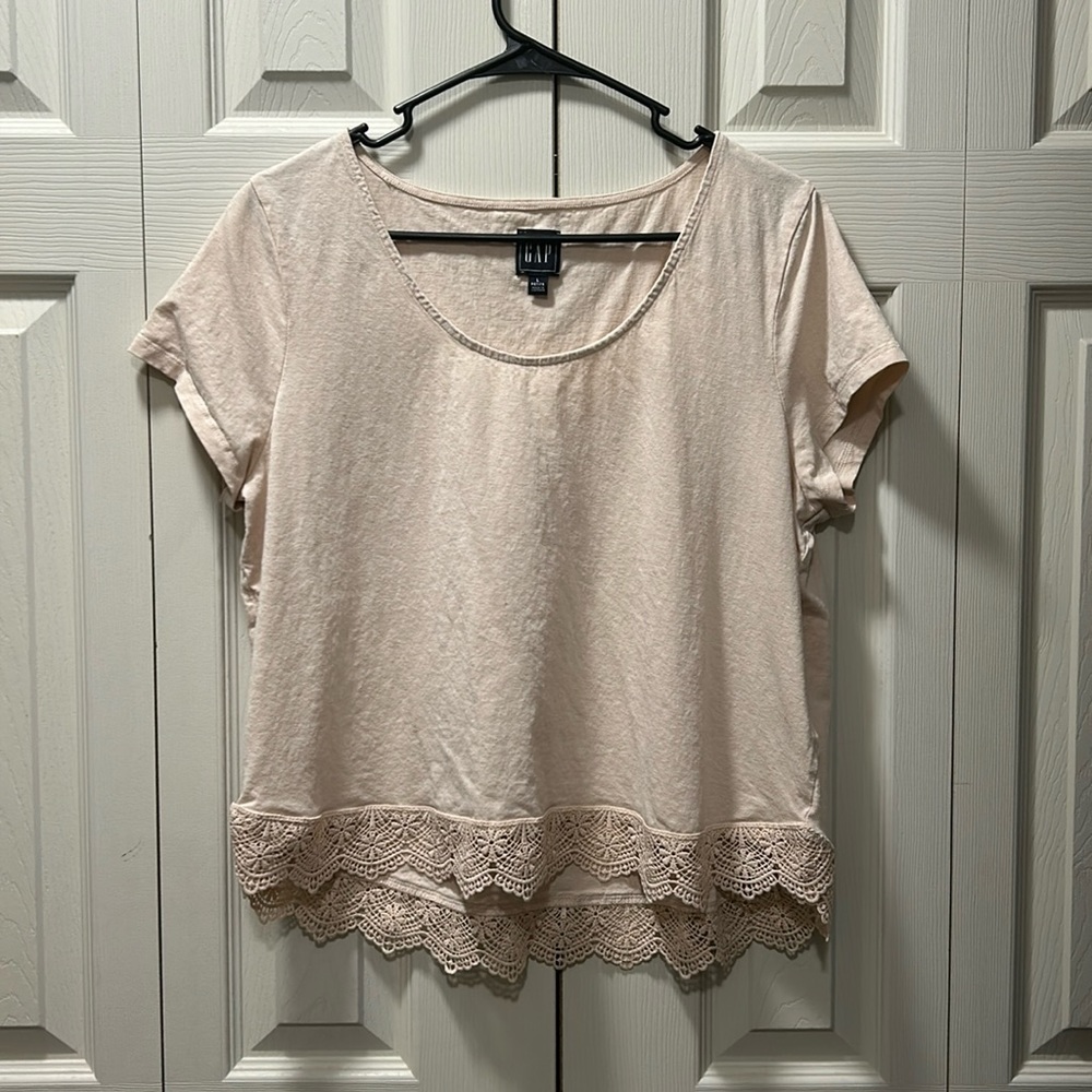 Ladies Lace Trim Hem Blouse